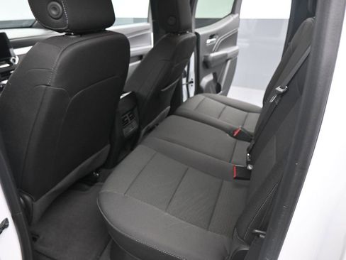 Used 2024 Chevrolet Colorado LT image 18