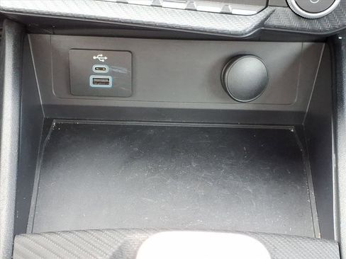 Used 2024 Ford Mustang Coupe image 17