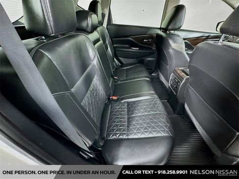 Used 2019 Nissan Murano Platinum w/ Cargo Package image 29