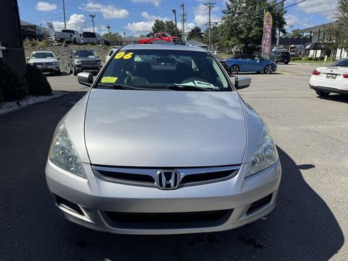 Used 2006 Honda Accord EX-L image 8