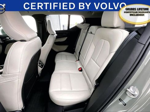 Used 2024 Volvo XC40 B5 Plus w/ Protection Package Premier image 31