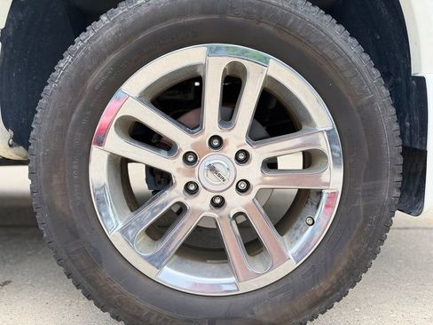 Used 2011 Nissan Titan SL w/ Heavy Metal Edition Pkg AWD/4WD image 10