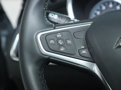 Used 2023 Chevrolet Equinox LT image 22