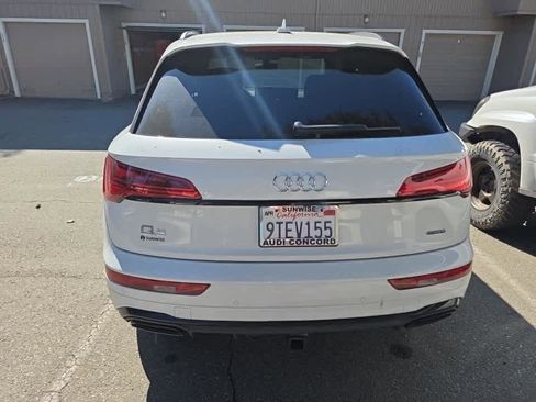 Used 2025 Audi Q5 2.0T Premium w/ Convenience Plus Package image 5