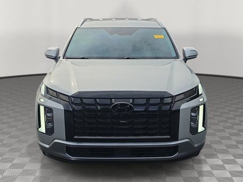 Used 2025 Hyundai Palisade SEL FWD image 2