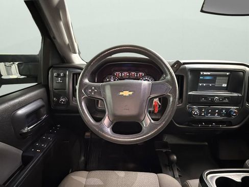 Used 2018 Chevrolet Silverado 2500 W/T w/ WT Convenience Package image 8