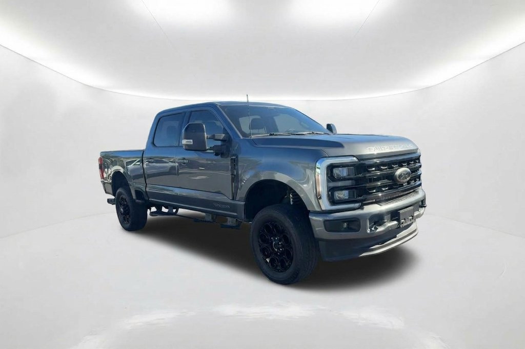 Used 2024 Ford F250 Lariat w/ Lariat Ultimate Package AWD/4WD image 3