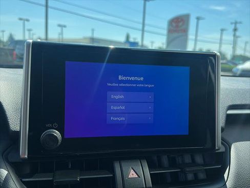 Certified 2025 Toyota RAV4 LE AWD/4WD image 16