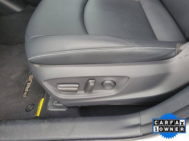 Used 2021 Toyota Prius Prime XLE w/ Carpet Mat Package (TMS) FWD image 27