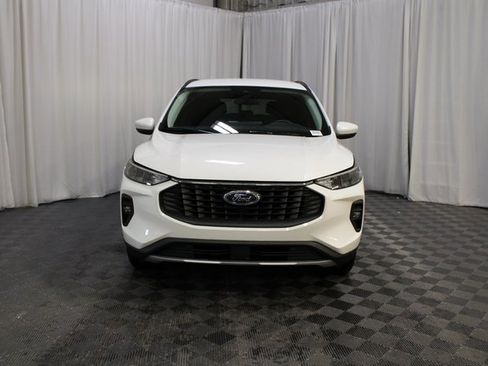 New 2026 Ford Escape SE image 27