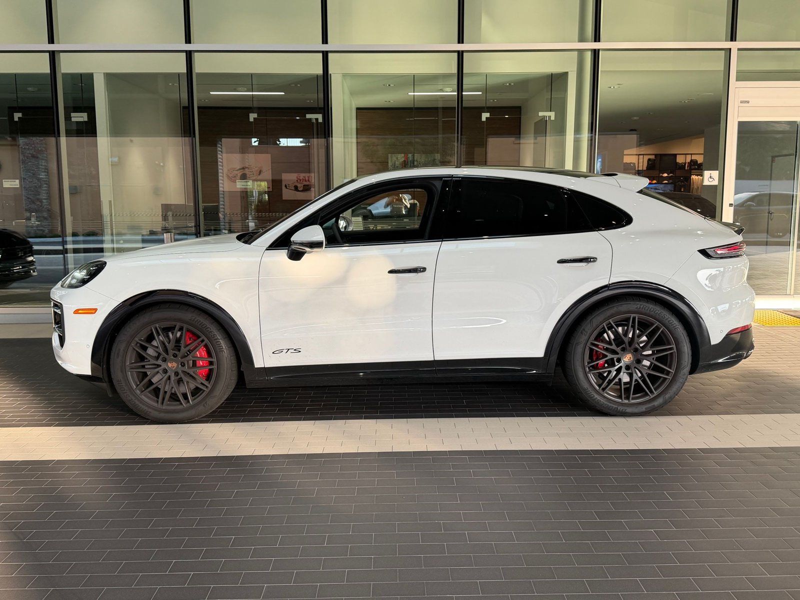Certified 2026 Porsche Cayenne GTS AWD/4WD image 2