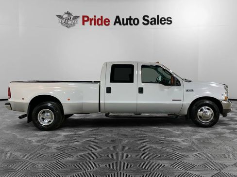 Used 2004 Ford F350 Lariat RWD image 13