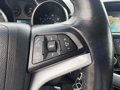 Used 2013 Chevrolet Cruze LT image 24