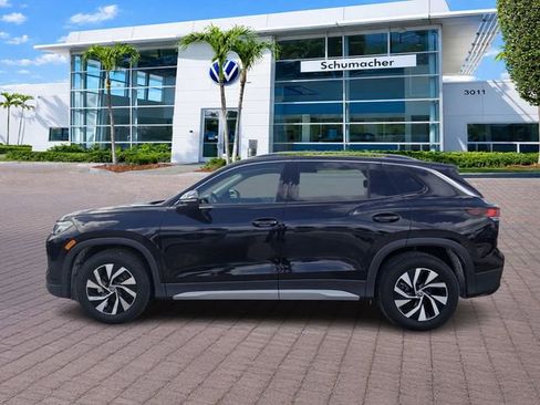 New 2026 Volkswagen Tiguan S FWD image 4