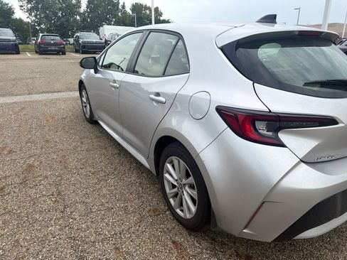 Used 2026 Toyota Corolla SE FWD image 5