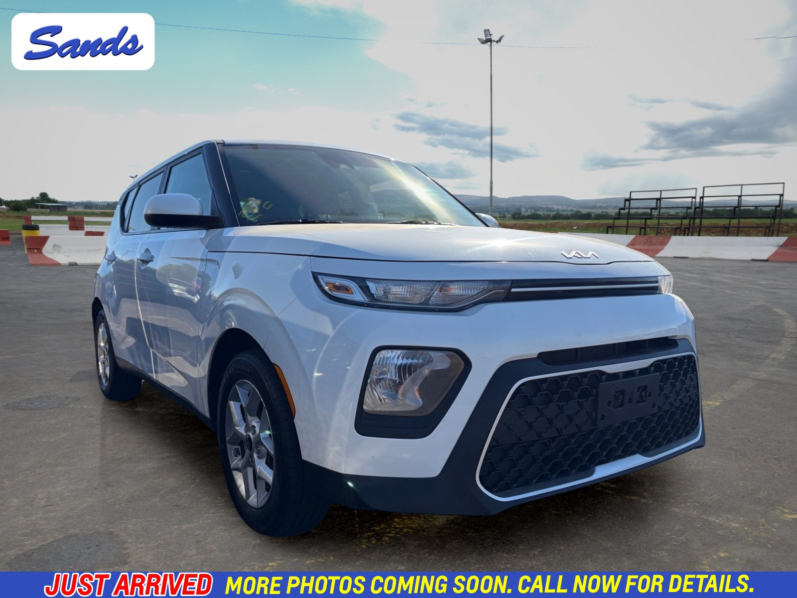 Used 2022 Kia Soul LX w/ Technology Package FWD image 1
