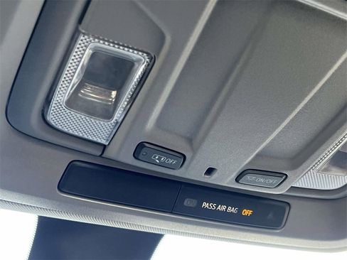 Used 2021 Chevrolet Silverado 1500 W/T image 23