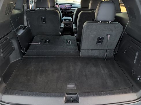 Certified 2025 Buick Enclave Preferred image 16