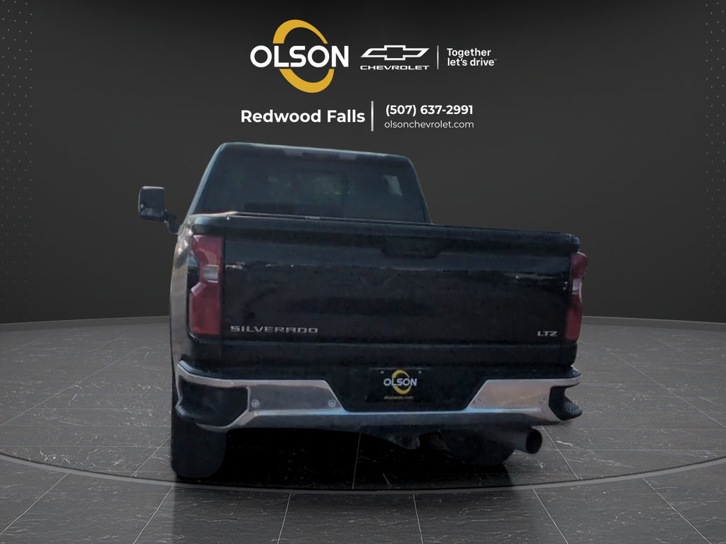 Used 2023 Chevrolet Silverado 2500 LTZ w/ LTZ Premium Package AWD/4WD image 4