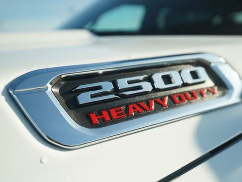 Used 2024 RAM 2500 Tradesman w/ Chrome Appearance Group image 37