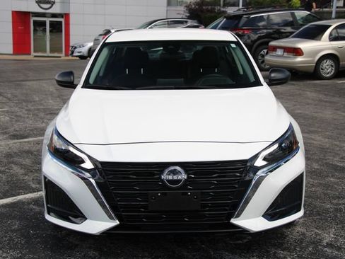 Used 2025 Nissan Altima 2.5 S FWD image 7