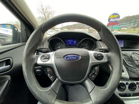 Used 2013 Ford Focus SE image 17