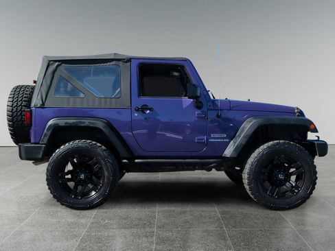 Used 2017 Jeep Wrangler Sport w/ Quick Order Package 24S AWD/4WD image 6