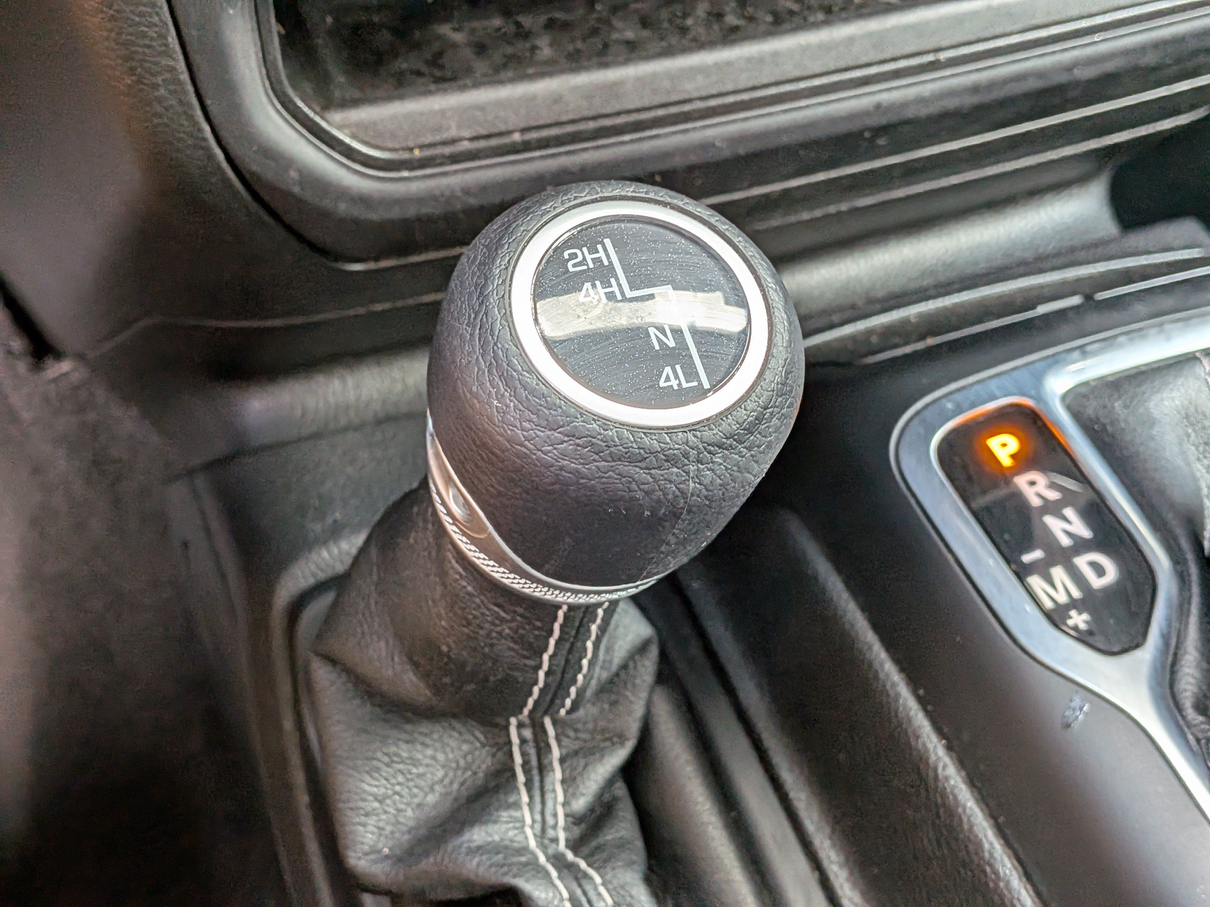 Used 2023 Jeep Gladiator Overland AWD/4WD image 31