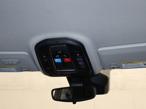 Used 2023 Jeep Grand Cherokee L Limited w/ Trailer Tow Group (B) image 32