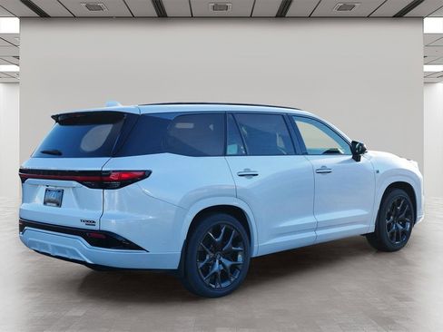 New 2026 Lexus TX 500h AWD image 6