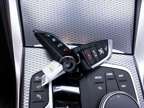 Used 2024 BMW i4 eDrive40 w/ M Sport Package RWD image 32