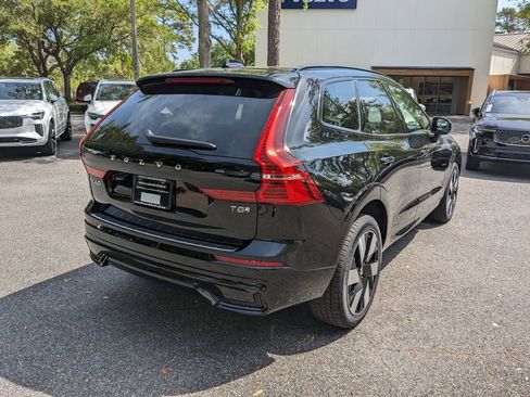 New 2025 Volvo XC60 T8 Plus w/ Climate Package image 4