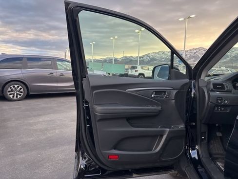 New 2026 Honda Ridgeline RTL image 9