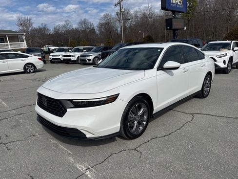Used 2024 Honda Accord EX image 1