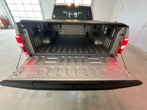 Used 2018 Ford F150 Lariat image 23