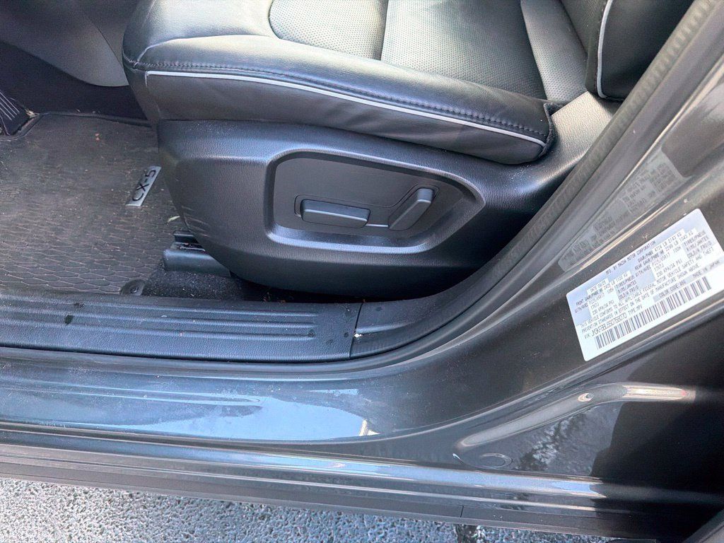 Used 2025 MAZDA CX-5 AWD 2.5 S w/ Select Package image 10