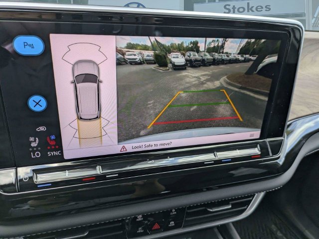 New 2026 Volkswagen Atlas SE FWD image 24