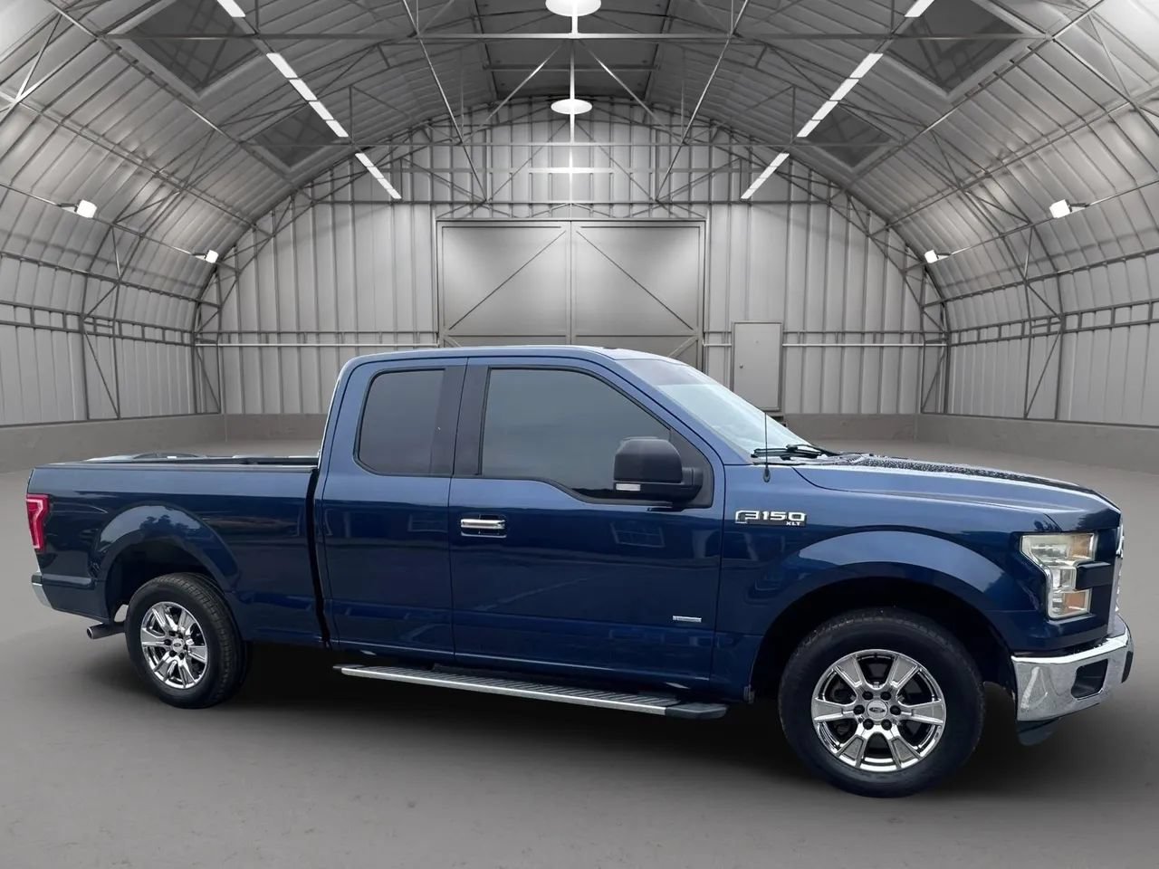 Used 2015 Ford F150 XLT w/ Equipment Group 301A Mid RWD image 4