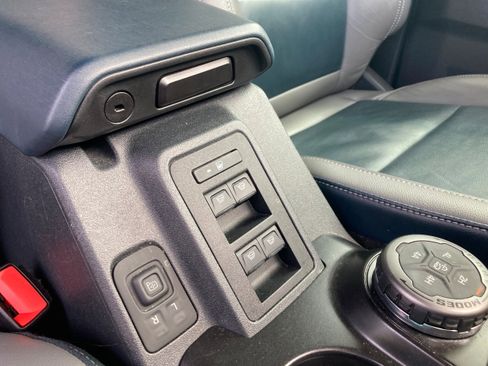 Certified 2021 Ford Bronco Outer Banks image 16