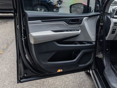 Used 2019 Honda Odyssey EX-L image 22