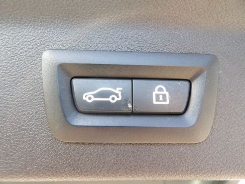 Used 2020 BMW X3 M40i w/ Executive Package image 25