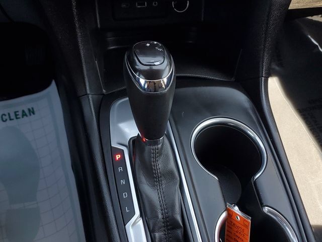 Used 2019 Chevrolet Equinox LT FWD image 32