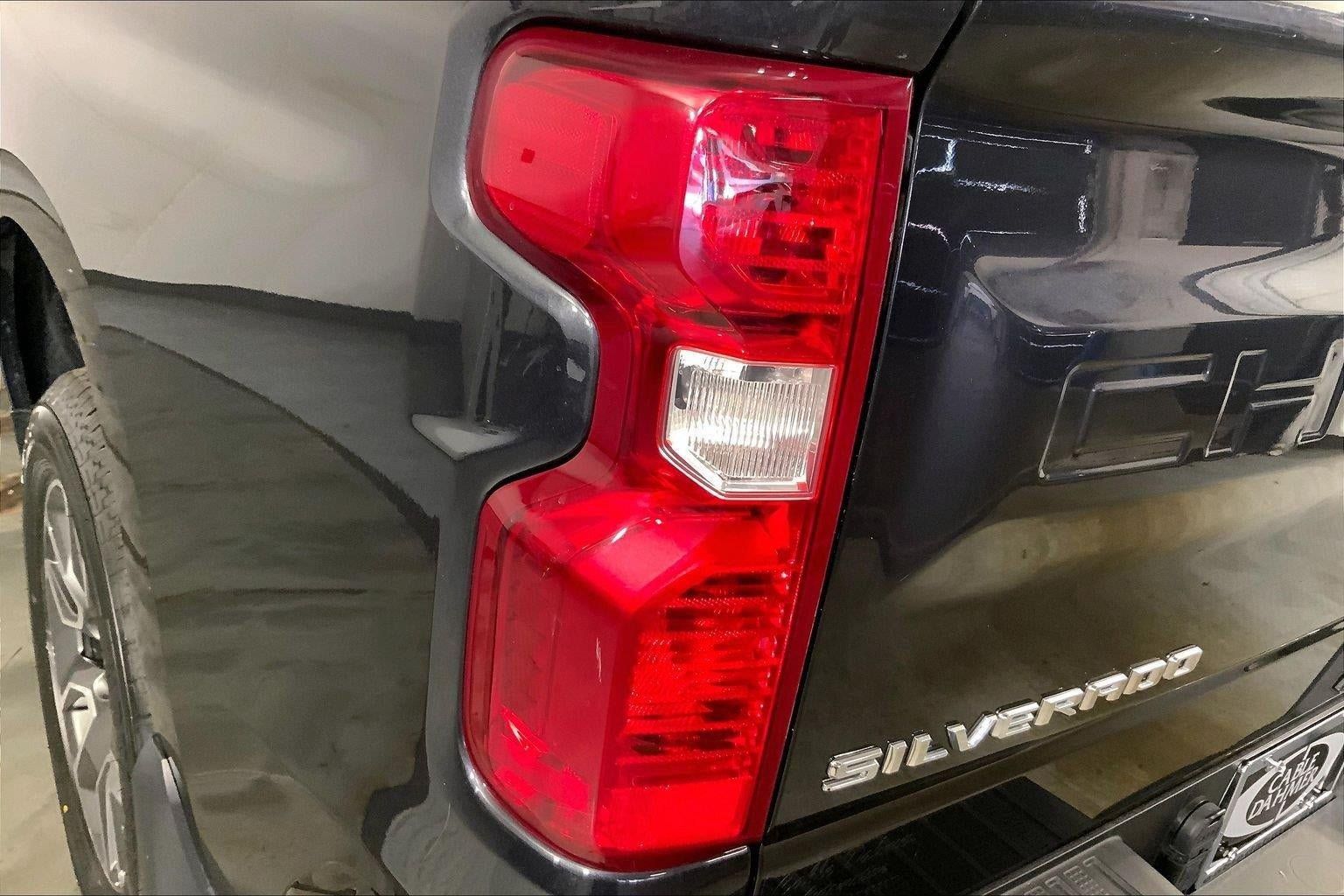 Used 2024 Chevrolet Silverado 1500 LT AWD/4WD image 27