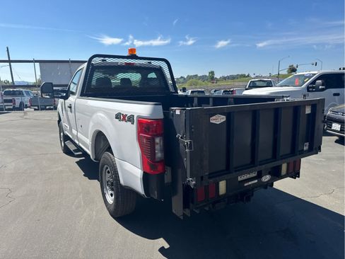 Used 2020 Ford F250 XL w/ Power Equipment Group image 7