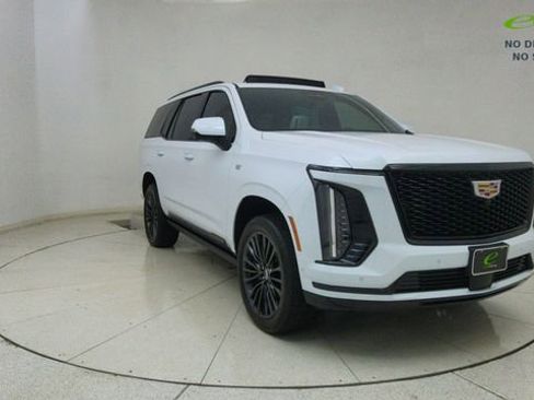 Used 2026 Cadillac Escalade Platinum Sport AWD/4WD image 68