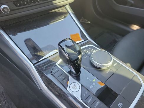 Used 2021 BMW 330i xDrive Sedan w/ Convenience Package image 24