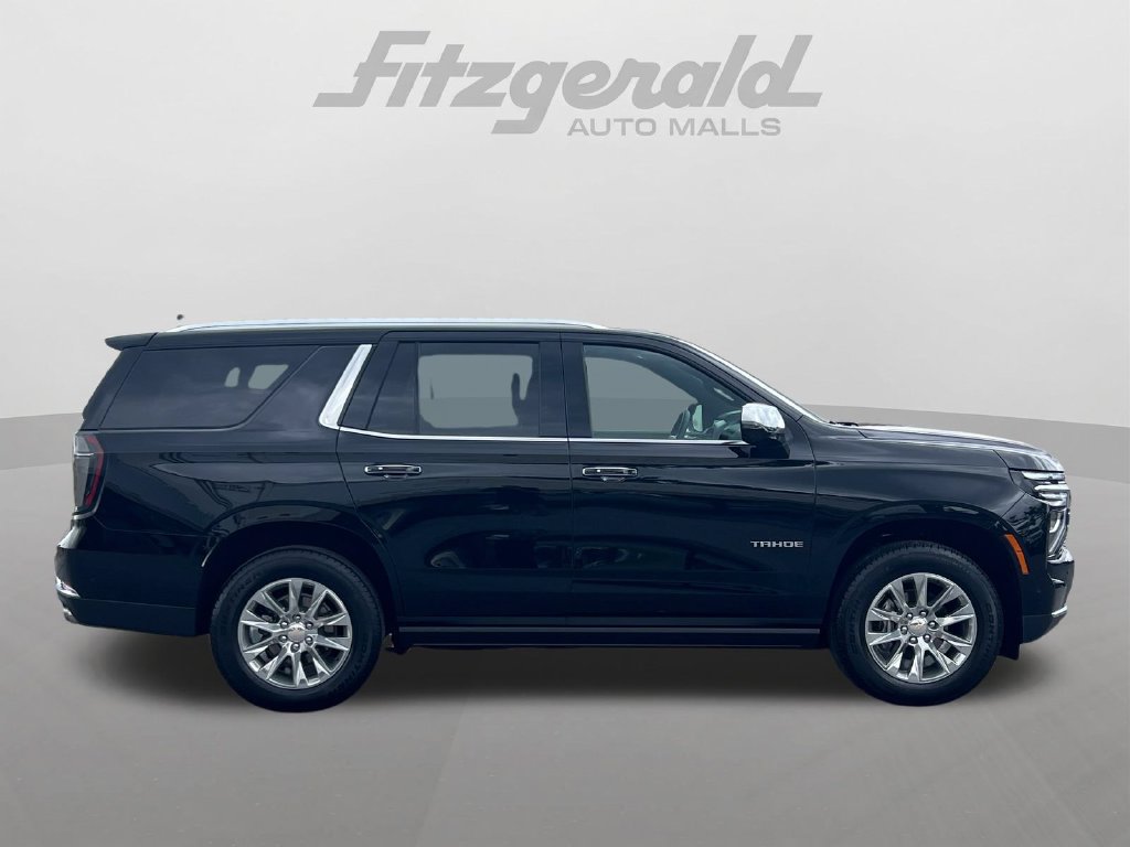 Used 2026 Chevrolet Tahoe Premier AWD/4WD image 3