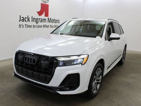 New 2026 Audi Q7 2.0T Premium AWD/4WD image 2