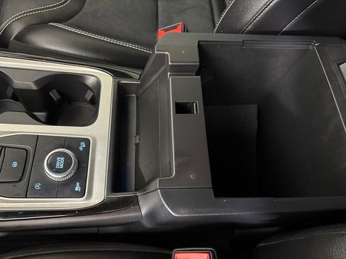 Used 2021 Ford Explorer ST image 32