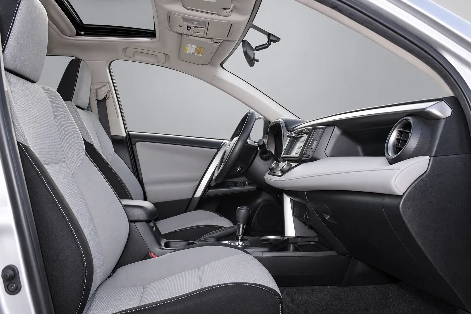 Used 2016 Toyota RAV4 XLE AWD/4WD image 21